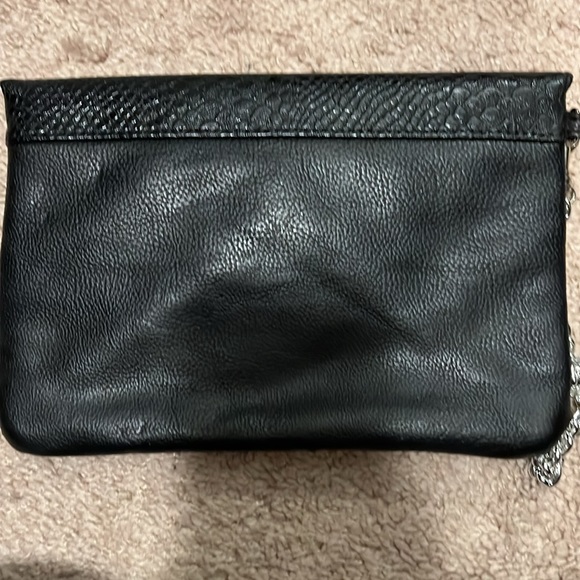 Faux black leather wristlet - Picture 3 of 4